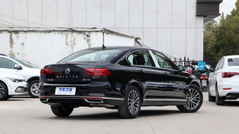VW Magotan Deluxe 380TSI DSG
